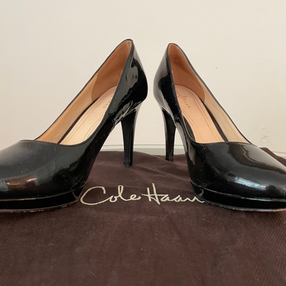 Cole Hasn Patent Leather Pumps 8.5 Black EUC